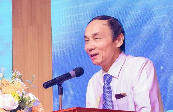 GS.TS Mai Trọng Khoa trình bày tại hội nghị. (Ảnh: Diễm Ly)