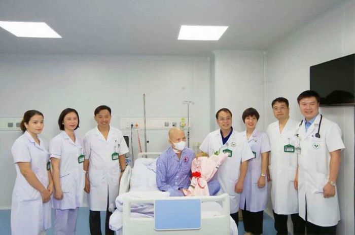 Anh Giỏi khỏe mạnh sau ca ghép tế bào gốc tại Bệnh viện 19-8.