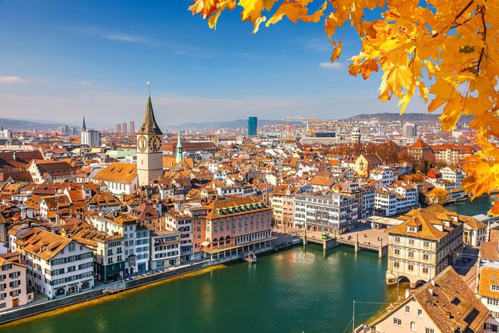 Thụy Sĩ tiếp tục là quốc gia thịnh vượng nhất thế giới theo báo cáo mới. Ảnh: Switzerland-tour