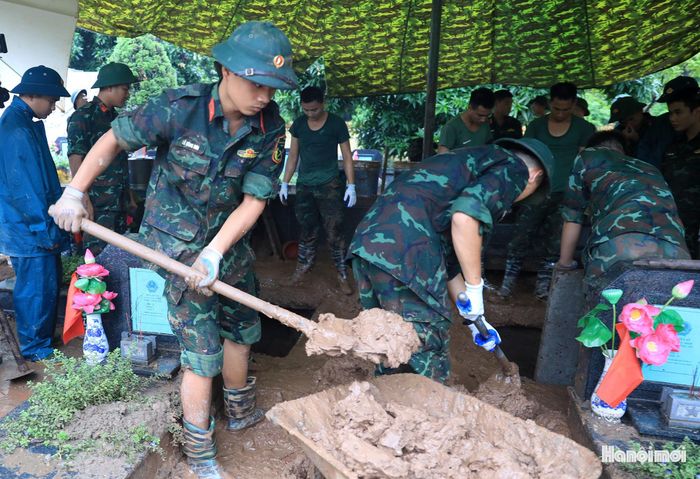 Các lực lượng thực hiện nhiệm vụ tìm kiếm, quy tập và xác định danh tính hài cốt liệt sĩ đang triển khai nhiệm vụ bằng tất cả lòng thành kính, biết ơn sâu sắc đối với các thế hệ cha anh đã hy sinh cho sự nghiệp giải phóng dân tộc và bảo vệ Tổ quốc.