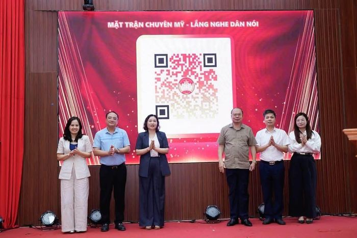 Xã Chuyên Mỹ ra mắt kênh trực tuyến "Mặt trận Chuyên Mỹ lắng nghe dân nói”. Ảnh: MTTQ XCM.
