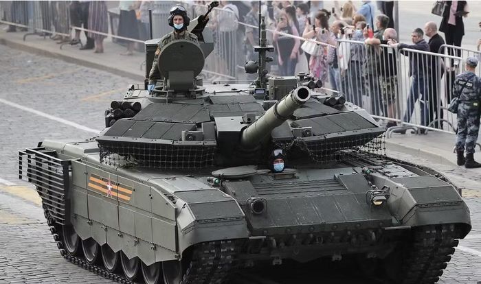 Vì vậy, câu chuyện không đơn giản là T-90M tốt hơn T-72 nên phải thay thế T-72. Bài toán thực tế là Nga cần duy trì một lực lượng đủ lớn, có thể sửa chữa, bổ sung và vận hành trong thời gian dài.
