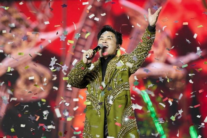 Tùng Dương được Nguyễn Văn Chung “chọn mặt gửi vàng” trước giờ bóng lăn