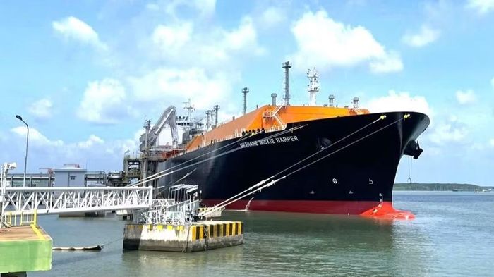 Tàu Methane Mickie Harper vận chuyển khoảng 73.000 tấn LNG từ Canada đã cập cảng Kho cảng LNG Thị Vải ngày 7/6/2026.