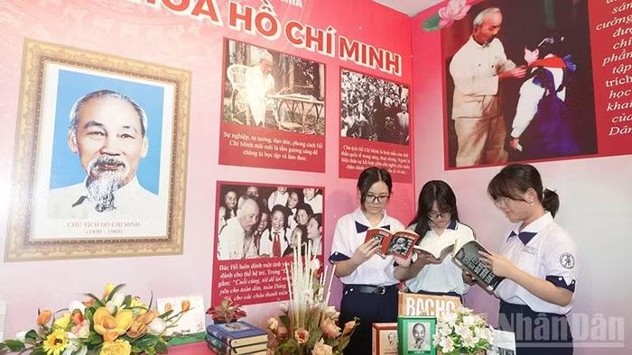 Không gian văn hóa Hồ Chí Minh tại Trường trung học cơ sở và trung học phổ thông Trần Đại Nghĩa.