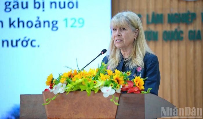 Tiến sĩ Jill Robinson MBE, nhà sáng lập và Tổng Giám đốc Tổ chức Động vật châu Á (AAF) phát biểu.