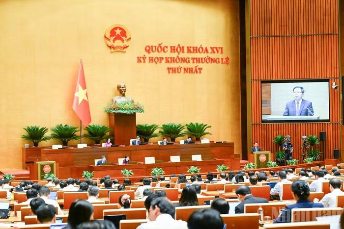 Quang cảnh phiên họp. (Ảnh: DUY LINH)
