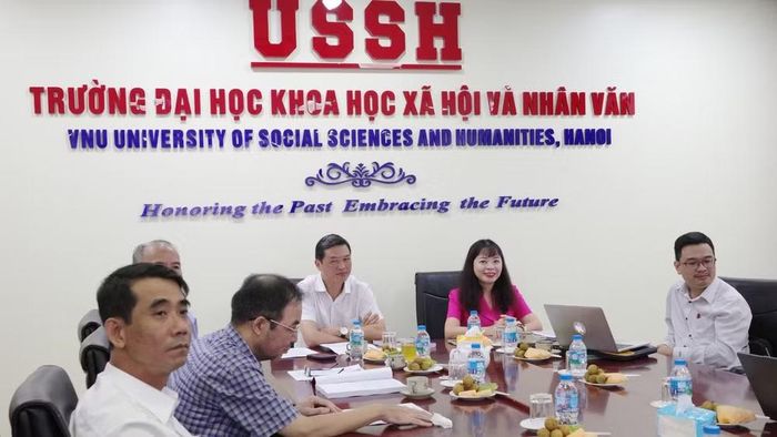 Tọa đàm “Định hướng nội dung khung chính sách hỗ trợ quản trị tài sản trí tuệ thuộc các ngành công nghiệp văn hóa và sáng tạo Việt Nam” do Trường Khoa học và Nhân văn tổ chức.