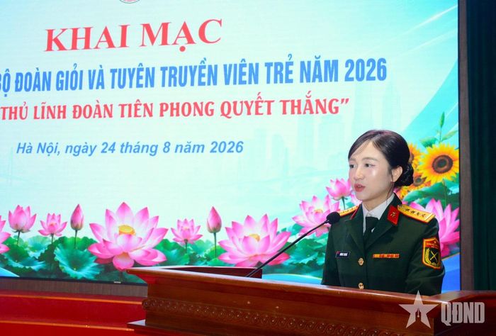  Đại diện thí sinh phát biểu tại buổi khai mạc.