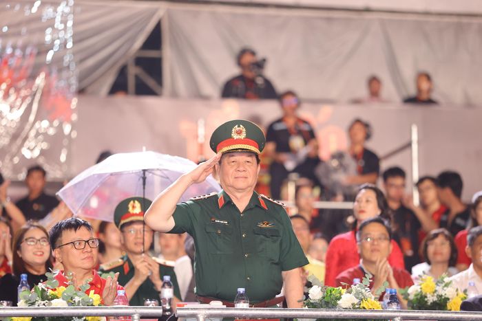  Đại tướng Nguyễn Trọng Nghĩa, Ủy viên Bộ Chính trị, Bí thư Trung ương Đảng, Chủ nhiệm Tổng cục Chính trị Quân đội nhân dân Việt Nam, tại chương trình 