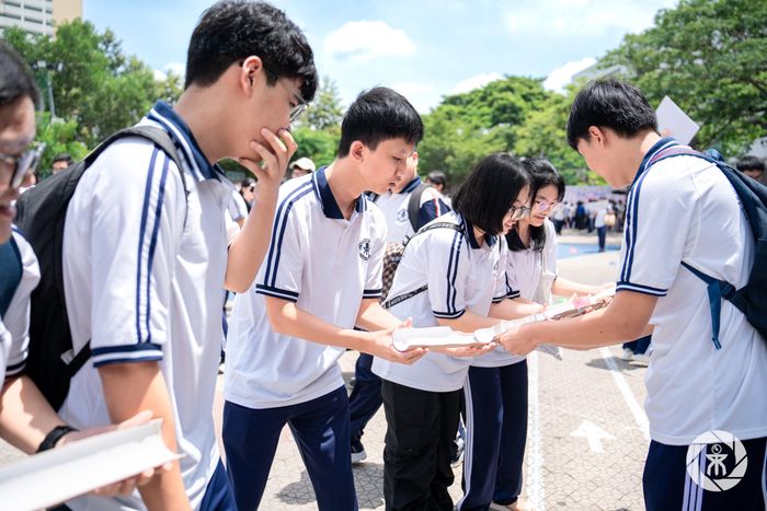  Học sinh lớp 10 Trường THPT chuyên Trần Đại Nghĩa (phường An Khánh) tham gia ngày hội trải nghiệm bộ môn chuyên 