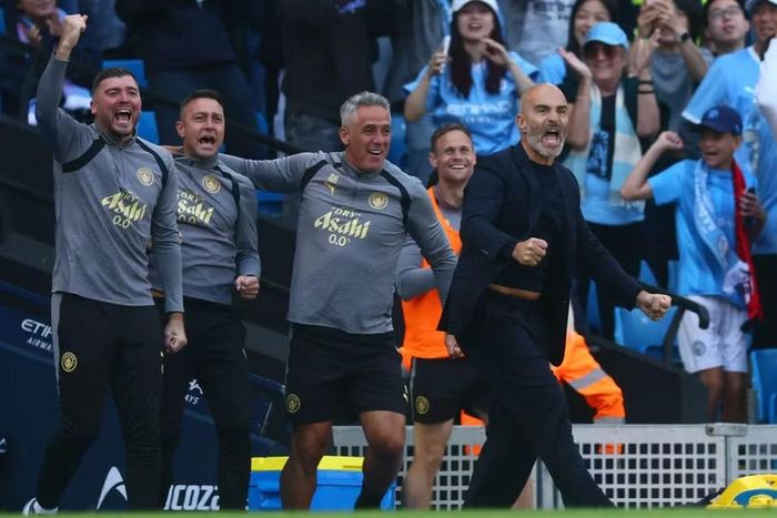 HLV Enzo Maresca đã có chiến thắng đầu tiên cùng Man City ở Ngoại hạng Anh. Ảnh: Shutterstock Editorial.