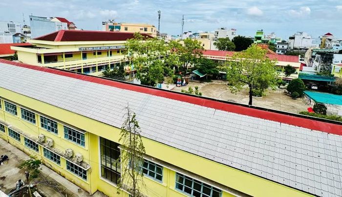 Trường Tiểu học Phùng Ngọc Liêm nhìn từ trên cao.