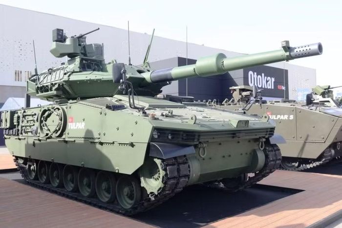 Xe tăng hạng nhẹ TULPAR tại triển lãm WDS 2024.