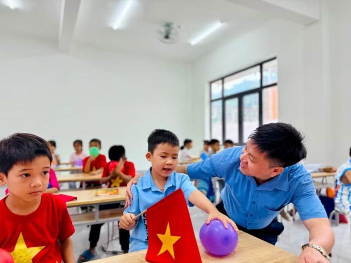 Trường PTNT TH&THCS Thanh Nưa có 50 học sinh vào lớp 1.