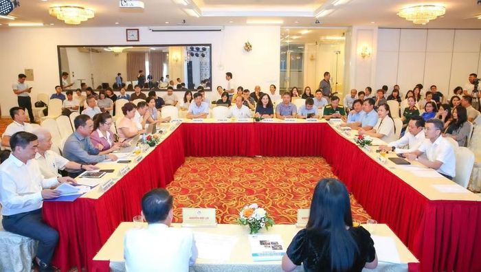 Tọa đàm “Những điểm mới của Luật Báo chí và chế tài pháp lý: Nhận diện rủi ro, bảo vệ đạo đức nghề báo”, diễn ra vào sáng 24/8 tại TP Hải Phòng.