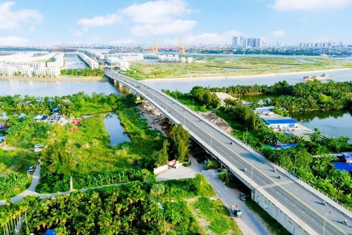 Hạ tầng đường bộ thông suốt đang đưa không gian sinh thái giữa ba dòng sông hòa vào nhịp vận hành chung của thành phố Cảng.