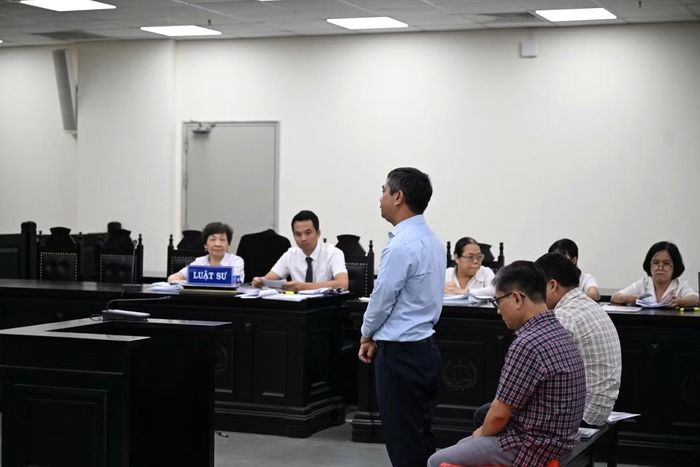 Bị cáo Phạm Văn Long tại tòa.