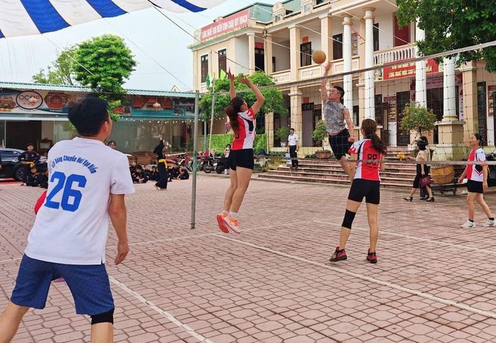 Nhà văn hóa thành ngôi nhà chung của cộng đồng, khích lệ nhiều hoạt động văn hóa - thể thao và sáng tạo.