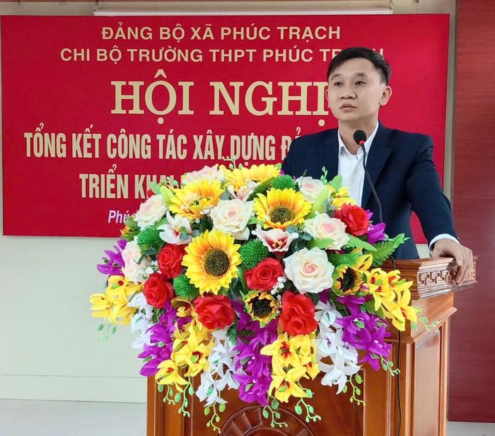 Ông Trần Nam Cương, Phó Hiệu trưởng Trường THPT Phúc Trạch. Ảnh: D.C