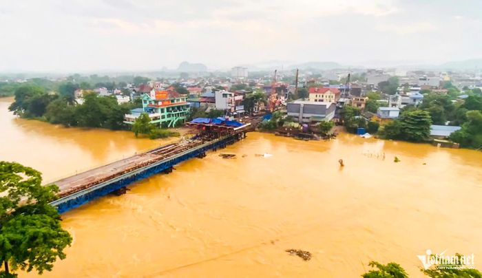 Mực nước sông Cầu dự báo đạt đỉnh vào trưa nay 24/8