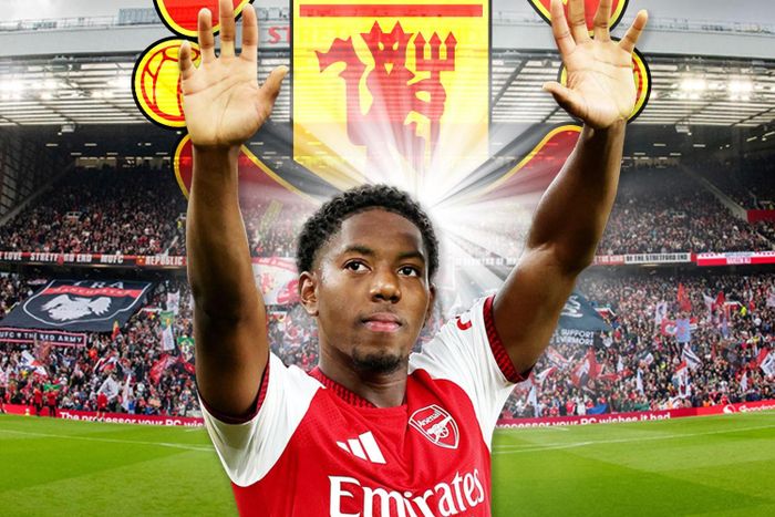 MU vẫn quan tâm đến Lewis-Skelly - Ảnh: SunSport