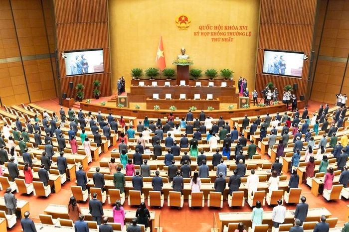 Toàn cảnh phiên Bế mạc Kỳ họp không thường lệ thứ Nhất, Quốc hội khóa XVI, chiều 24/8 (Ảnh: Media Quốc hội).