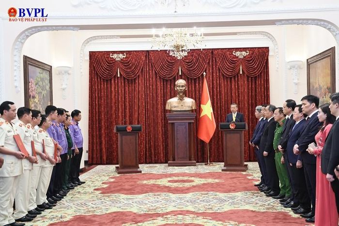   Tổng Bí thư, Chủ tịch nước Tô Lâm phát biểu chỉ đạo và giao nhiệm vụ tại buổi lễ.