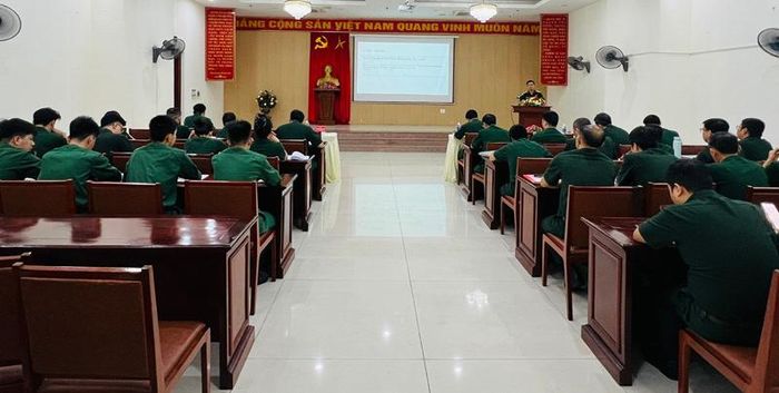 Quang cảnh buổi tuyên truyền.