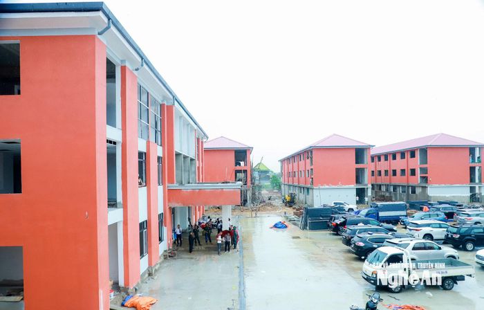 Quang cảnh Trường Phổ thông Nội trú liên cấp Tiểu học và THCS xã Anh Sơn. Ảnh: Thành Duy
