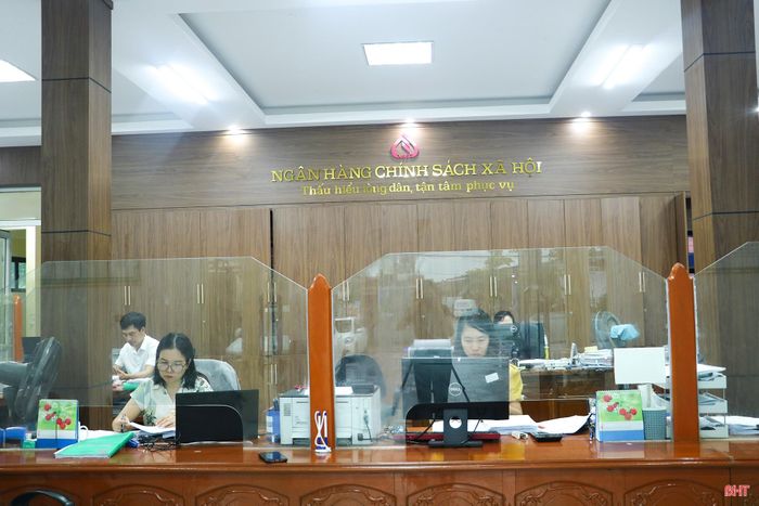 Ngân hàng CSXH triển khai chương trình tín dụng HSSV hiệu quả và đúng quy định.