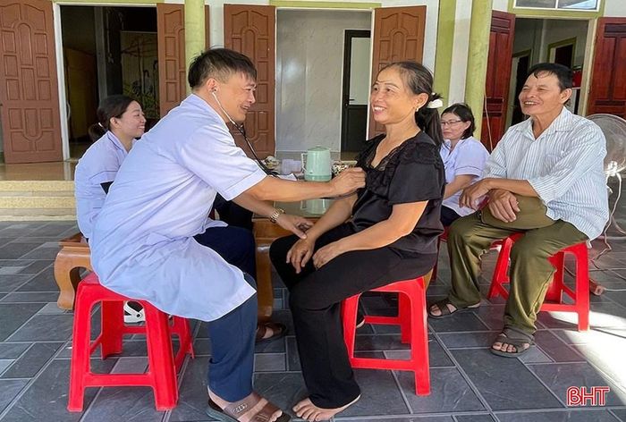 Việc tổ chức khám tại nhà khiến thời gian và nhân lực triển khai tăng lên đáng kể.