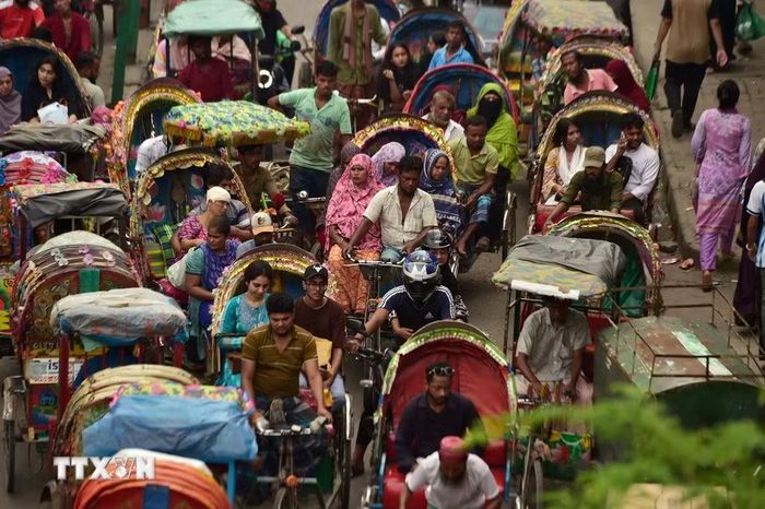 Xích lô và nghệ thuật trang trí xích lô là nét văn hóa đặc trưng của Dhaka (Bangladesh), được Tổ chức Giáo dục, Khoa học và Văn hóa Liên hợp quốc (UNESCO) ghi danh vào Danh sách Di sản văn hóa phi vật thể đại diện của nhân loại năm 2023. (Ảnh: THX/TTXVN phát)