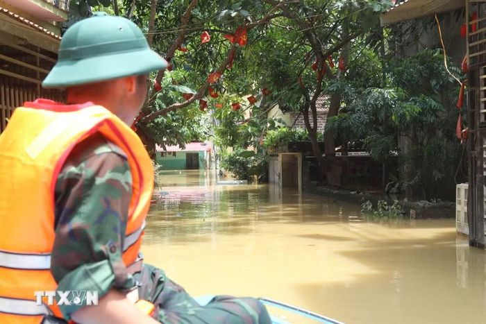 Nhiều khu dân cư trong xã Na Sầm, tỉnh Lạng Sơn ngập sâu trong nước. (Ảnh: Quang Duy/TTXVN)