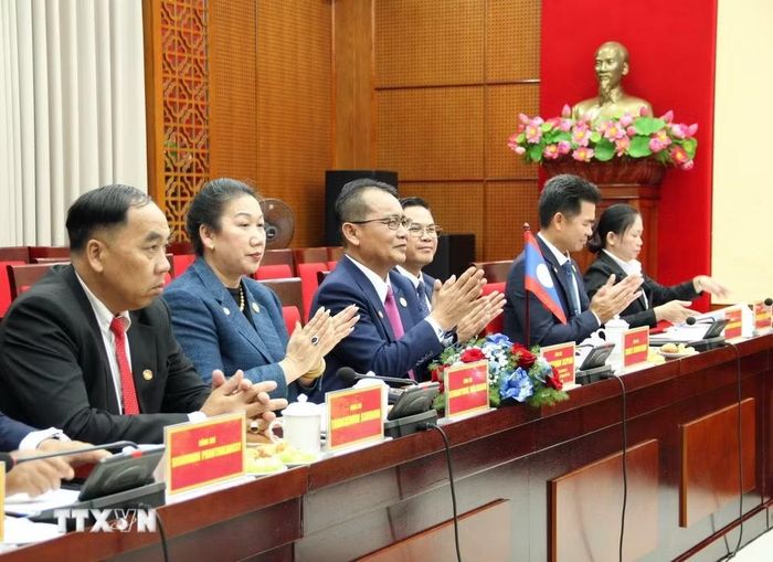 Các đại biểu tham dự buổi Hội đàm. (Ảnh: Hùng Mạnh/TTXVN)