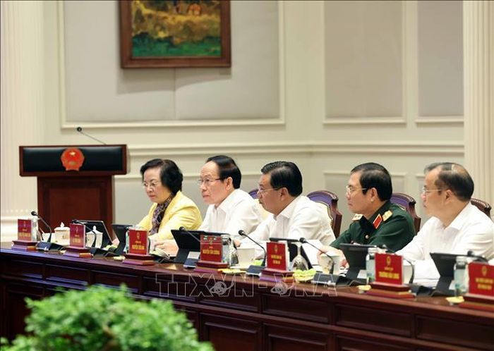 Các đại biểu tham dự cuộc làm việc. Ảnh: Thống Nhất/TTXVN