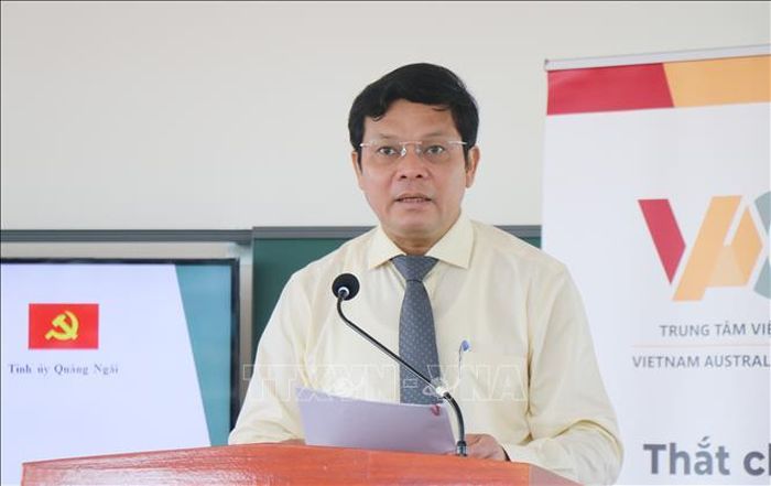 Phó Bí thư Tỉnh ủy Quảng Ngãi Nguyễn Đức Tuy phát biểu khai mạc.
