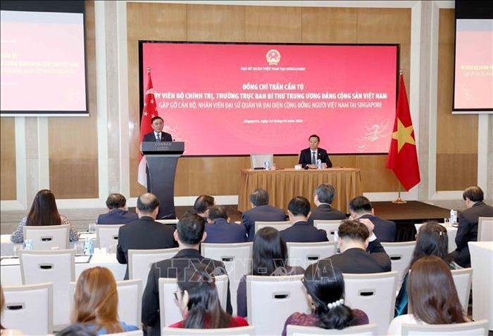 Thường trực Ban Bí thư Trần Cẩm Tú phát biểu tại buổi gặp mặt. Ảnh: Phương Hoa/TTXVN