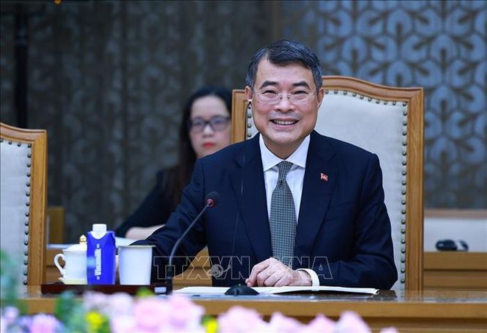 Thủ tướng Lê Minh Hưng tại cuộc tiếp Bộ trưởng Ngoại giao Cộng hòa Chile Francisco Pérez Mackenna. Ảnh: Dương Giang/TTXVN