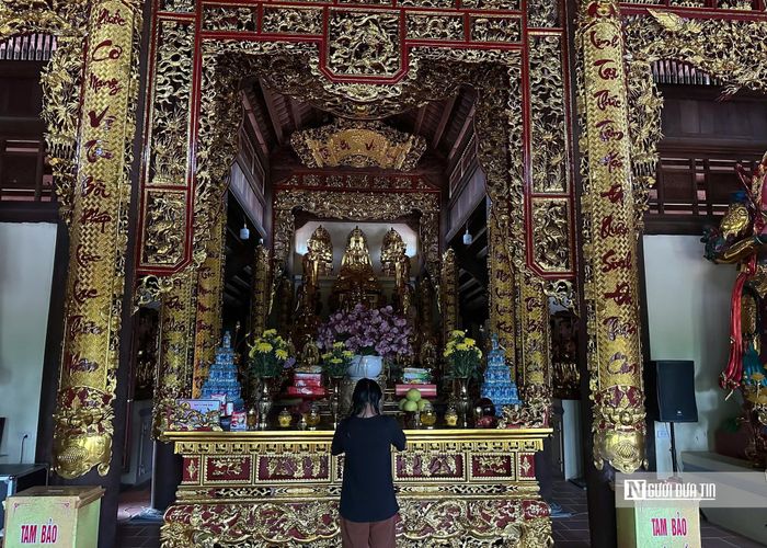 Chùa hiện tọa lạc trên diện tích gần 8.000 mét vuông. Công trình mang kiến trúc chữ Nhị, gồm thượng điện và hạ điện. Trong đó, thượng điện được xây dựng theo kết cấu kiến trúc gỗ, mái kiểu chồng diêm với hai tầng, tám mái. Các hạng mục như tòa tam bảo, nhà tổ và cổng tam quan cũng được trùng tu, xây dựng đồng bộ.