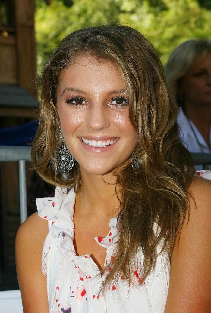 Jordan Pruitt gây chú ý khi chia sẻ về trải nghiệm được cho là không vui với Miley Cyrus.