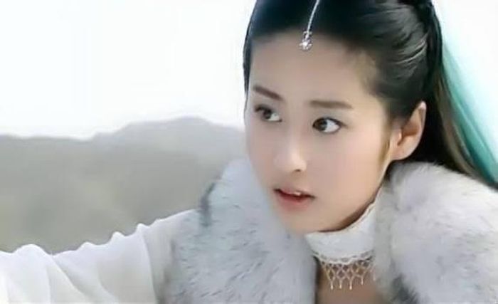 Hương Hương Công Chúa trở thành một trong những hình tượng nữ nhân khó quên nhất của Thư Kiếm Ân Cừu Lục.