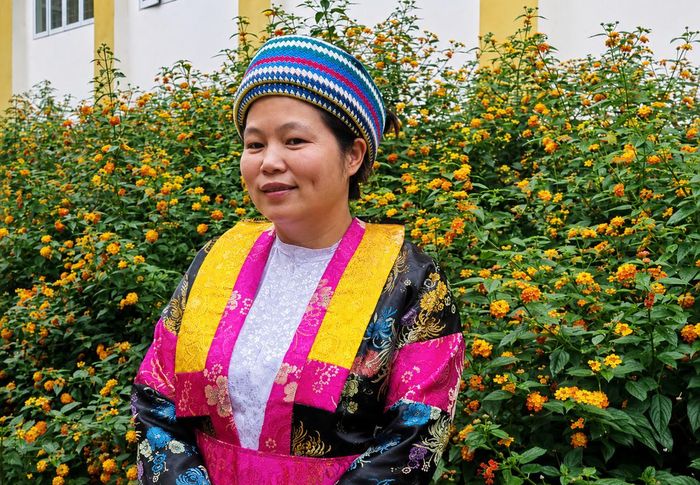 Cô giáo Vàng Thị Dính (Trường Phổ thông dân tộc nội trú THCS và THPT Đồng Văn, Tuyên Quang).