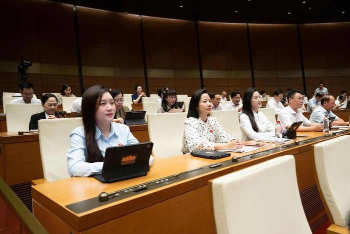 Sáng 24/8, Quốc hội đã thông qua Luật sửa đổi, bổ sung một số điều của Luật Người lao động Việt Nam đi làm việc ở nước ngoài theo hợp đồng. Luật có hiệu lực từ ngày 1/3/2027.
