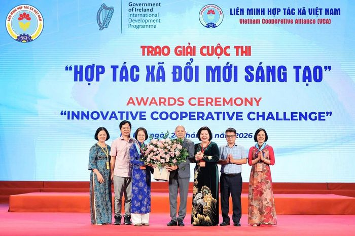 Các đại biểu tại lễ trao giải