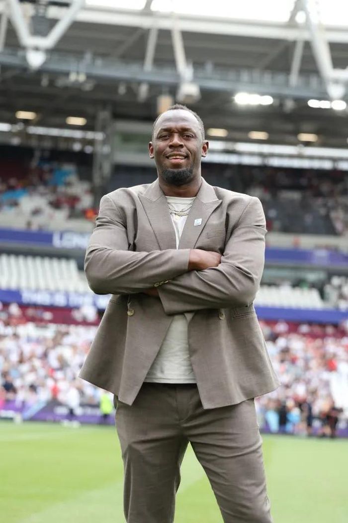 Usain Bolt đã đăng ký thi đấu cho đội bóng Wythenshawe Vests. Ảnh: Shutterstock Editorial