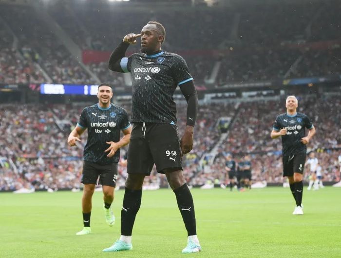 Bolt đã nhiều lần góp mặt trong đội hình World XI của Soccer Aid. Nguồn ảnh: Rex
