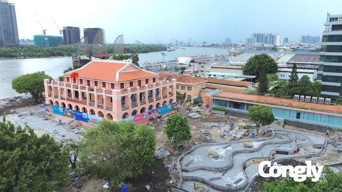 Khu vực Bến Nhà Rồng - Khánh Hội vốn nằm tại vị trí có giá trị đặc biệt về lịch sử và cảnh quan, vì vậy việc chỉnh trang nhận được sự quan tâm của người dân. Ông Nguyễn Văn Hùng, một người dân sinh sống tại khu vực cho biết, việc cải tạo nếu được thực hiện đồng bộ sẽ giúp khu vực này sạch đẹp, thông thoáng hơn, đồng thời tạo thêm địa điểm để người dân đi bộ, vui chơi và tham quan vào những ngày cuối tuần.