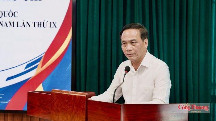 PGS.TS. Phạm Ngọc Linh phát biểu tại hội nghị.