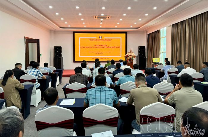 Toàn cảnh buổi tập huấn.